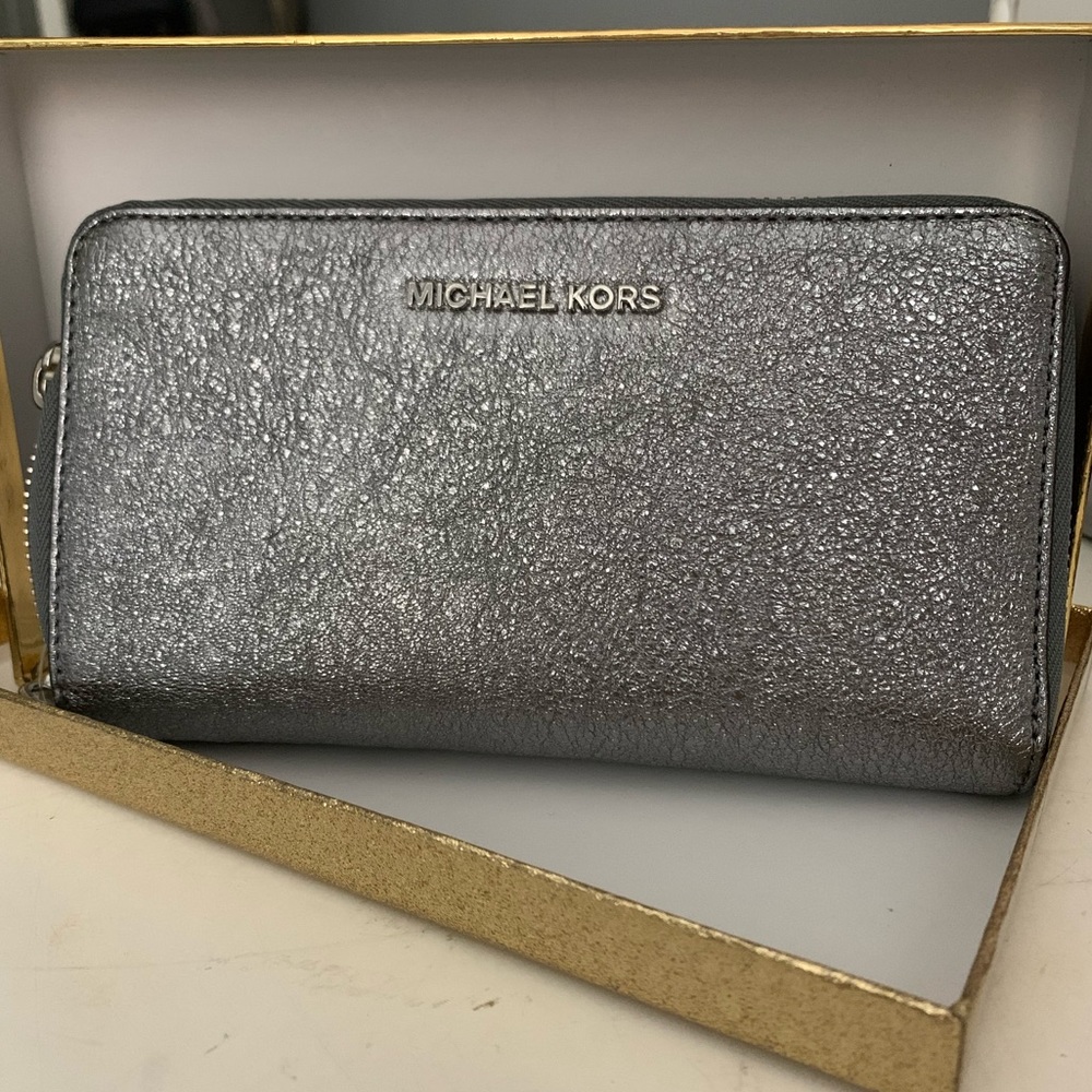 Michael Kors Silver Wristlet Wallet